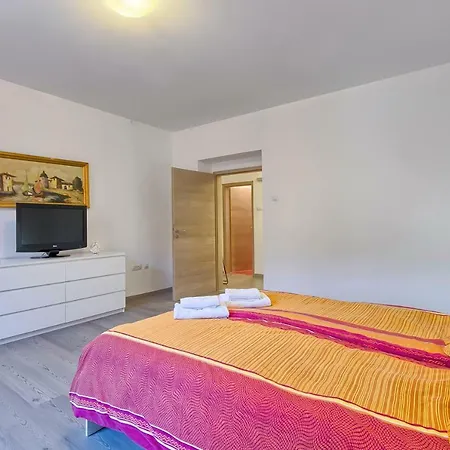 Apartamento Spagnolo